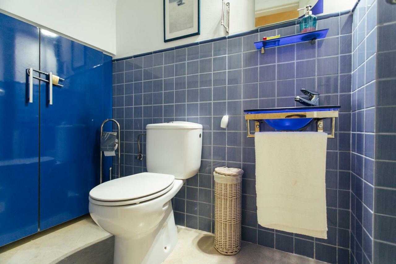 Appartamento Bright Duplex W/ Terrace Siviglia Esterno foto