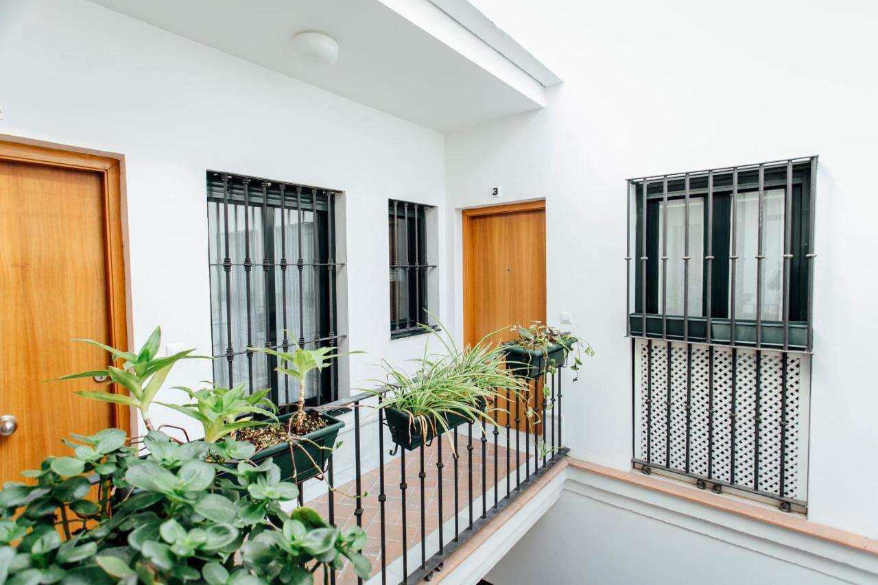 Appartamento Bright Duplex W/ Terrace Siviglia Esterno foto